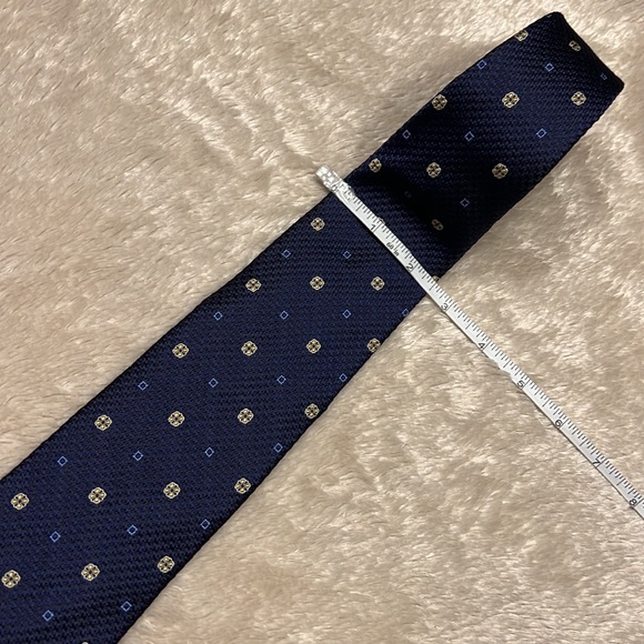 BROOKS BROTHERS Basketweave Flower And Square Tie - Picture 6 of 8